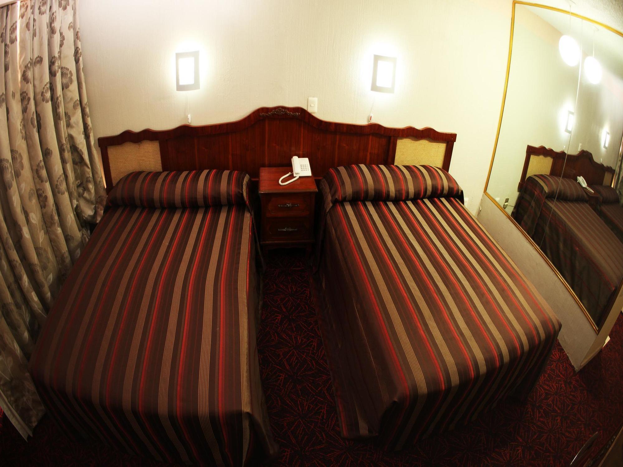 מקסיקו סיטי Hotel Plaza Madrid מראה חיצוני תמונה